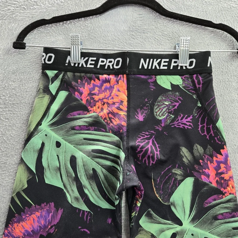 Nike *please carefully