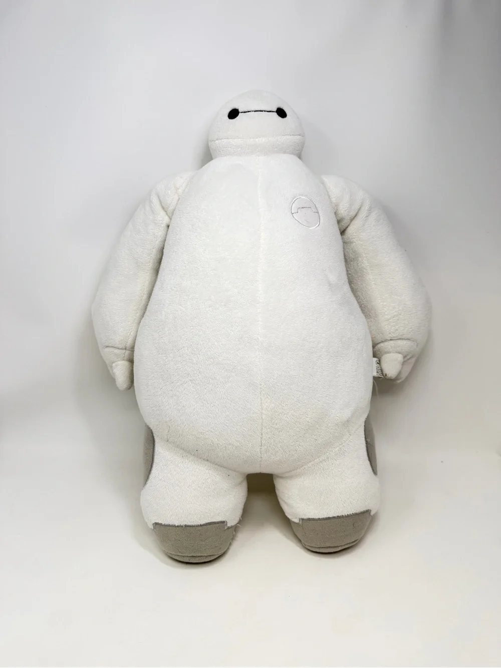 Disney Store Big Hero 6 Baymax Plush 16