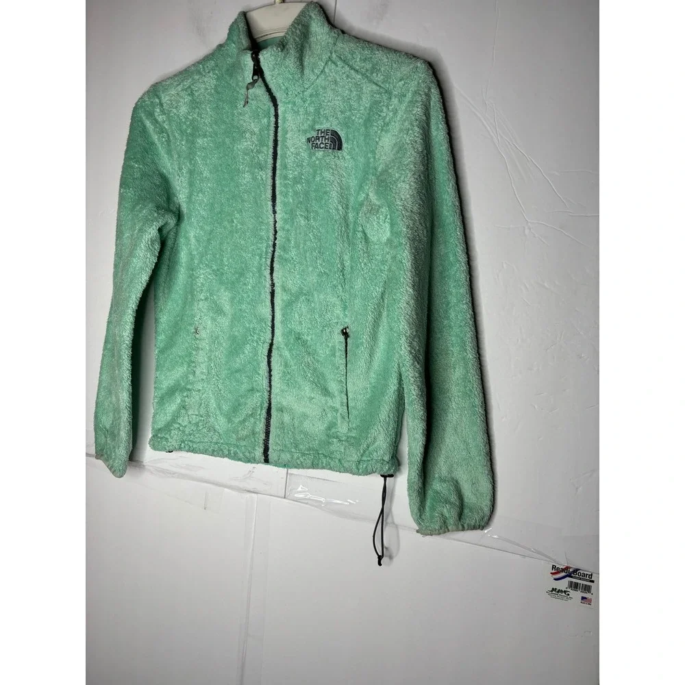 The North Face mark pictured