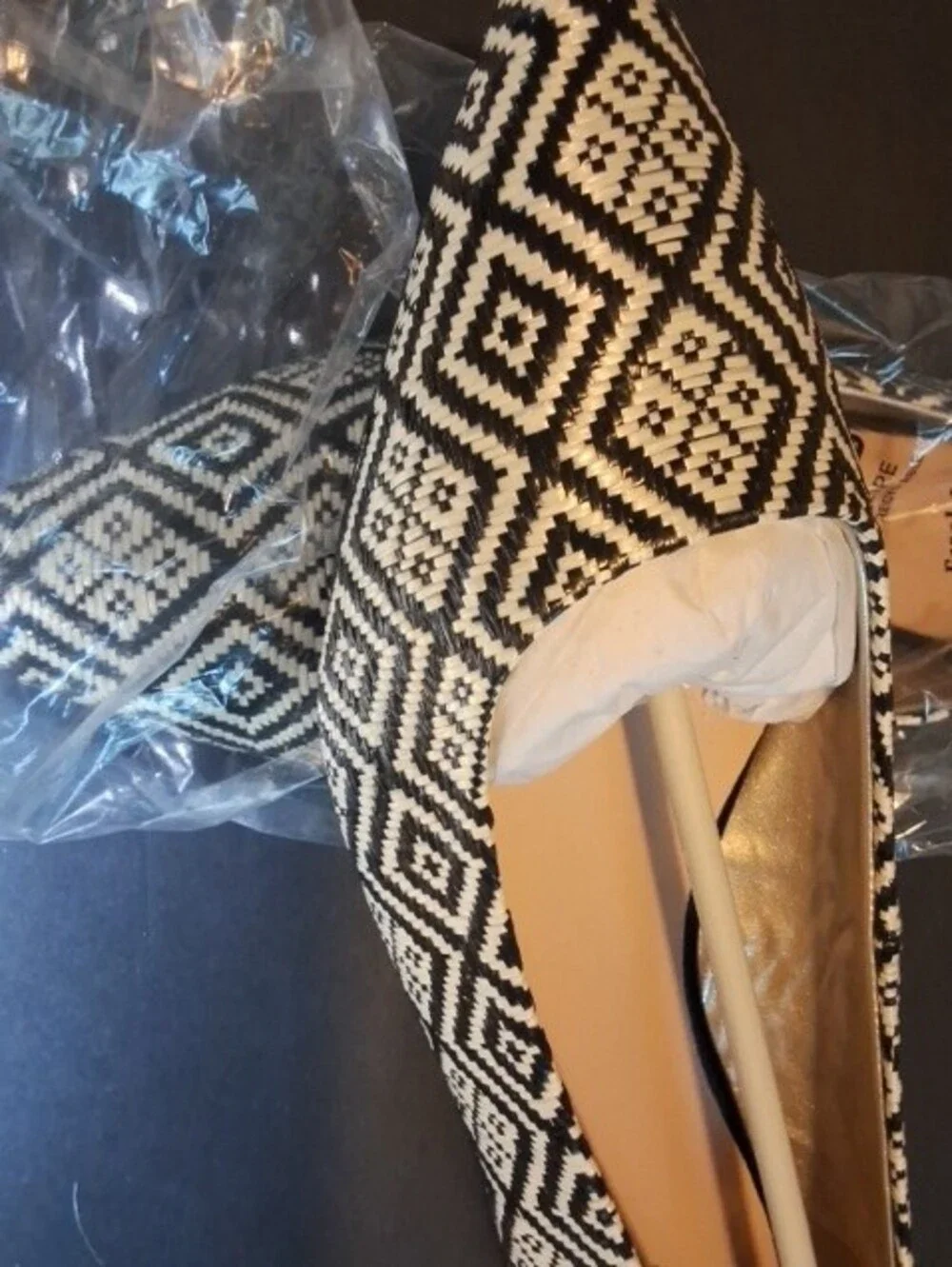 Mix No. 6 Black & White Geometric Pointed Flats