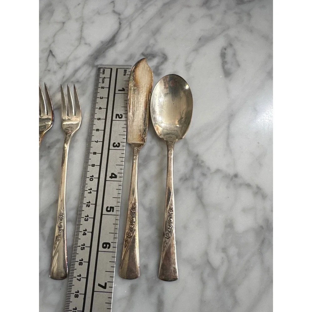 International Silver essential ornate