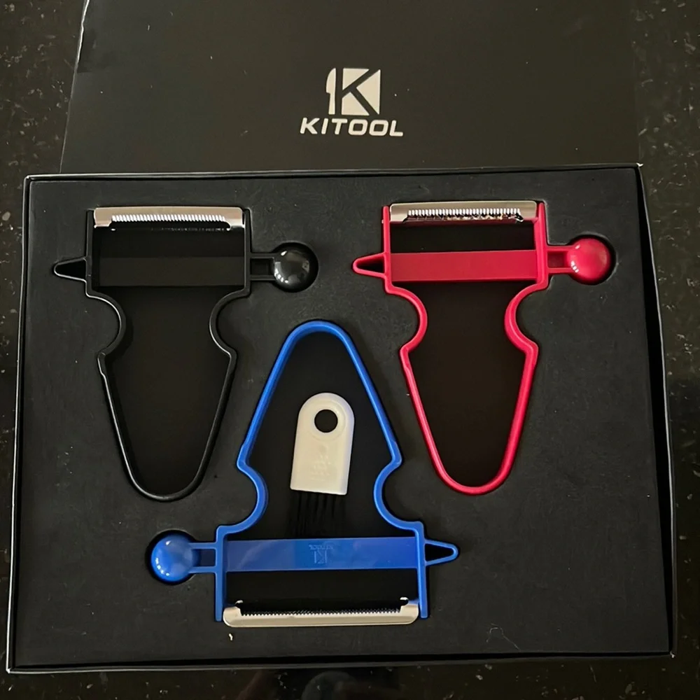 Kitool red julienne