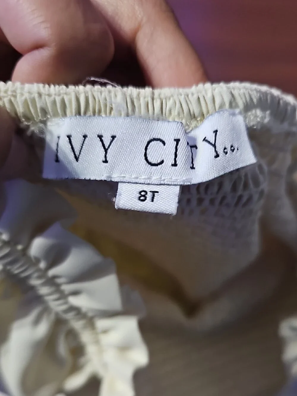 Ivy City Co light cream
