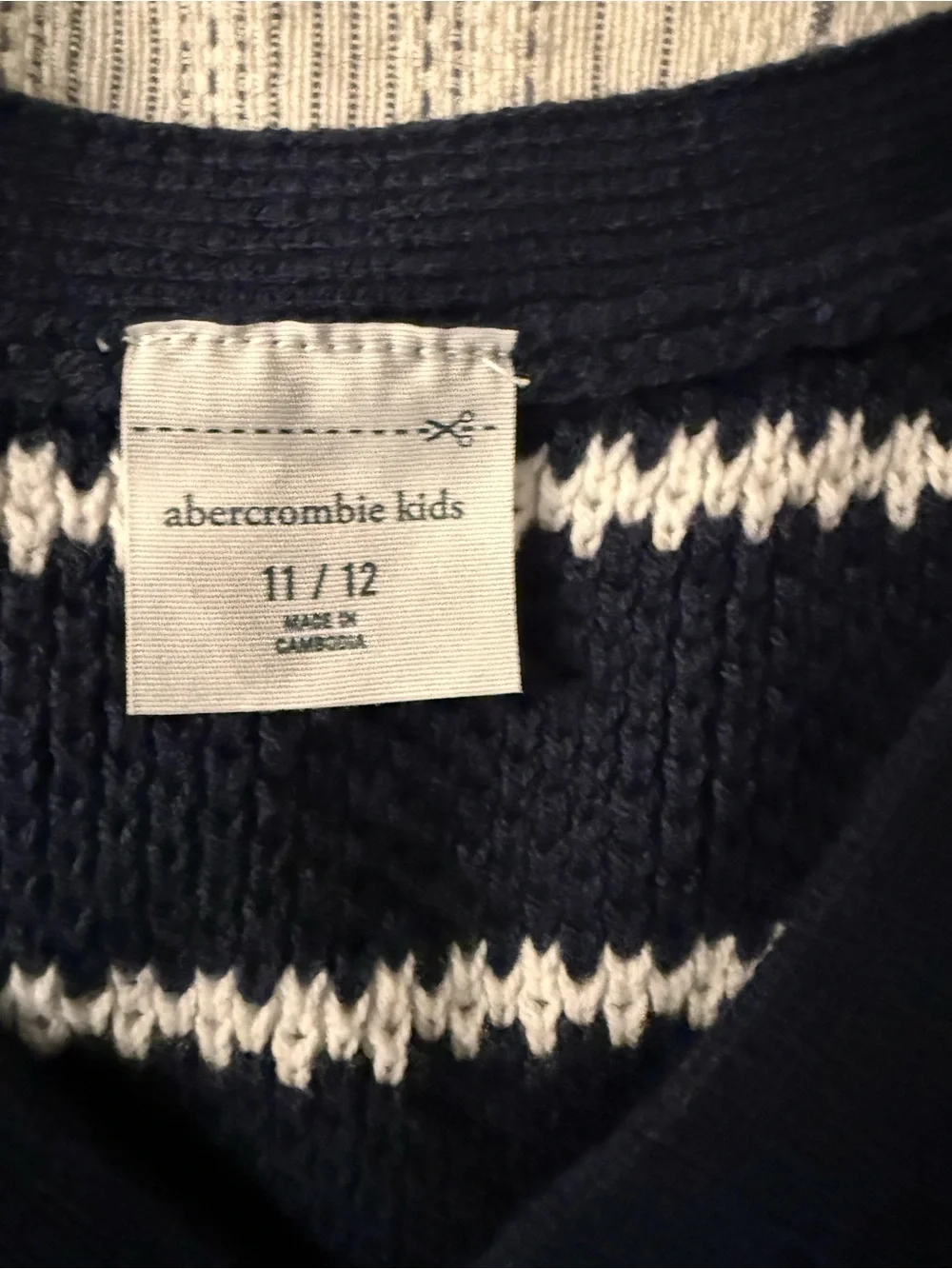 abercrombie kids sleeveless neck