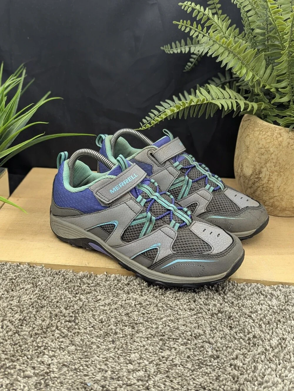 Merrell youth size