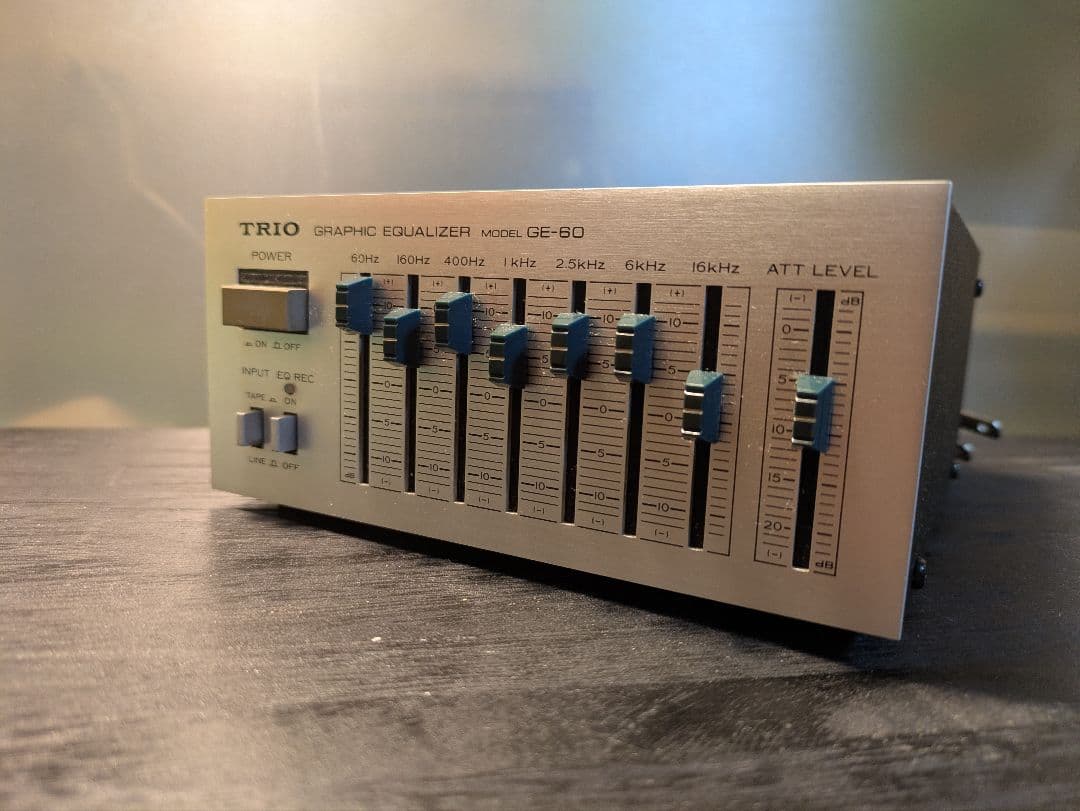 TRIO Graphic Equalizer GE-60