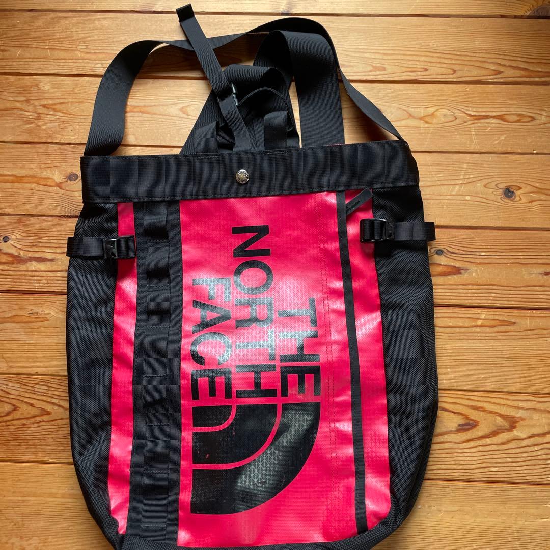 THE NORTH FACE Backpack Pink/Black