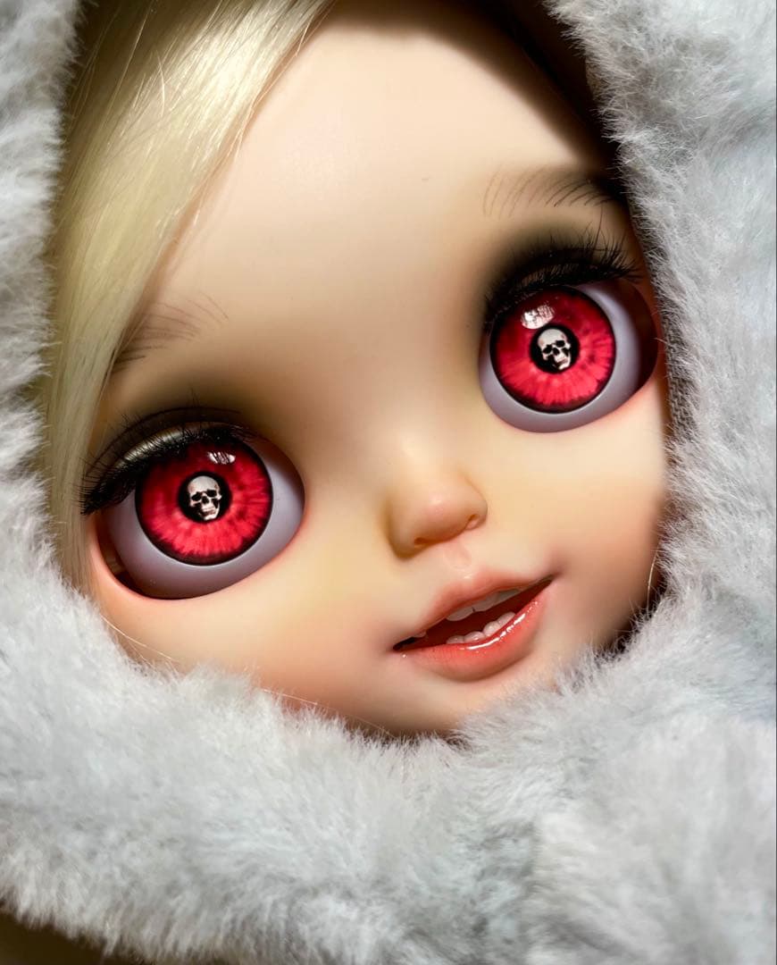 Blythe eye chips - also compatible with Aileens dolls