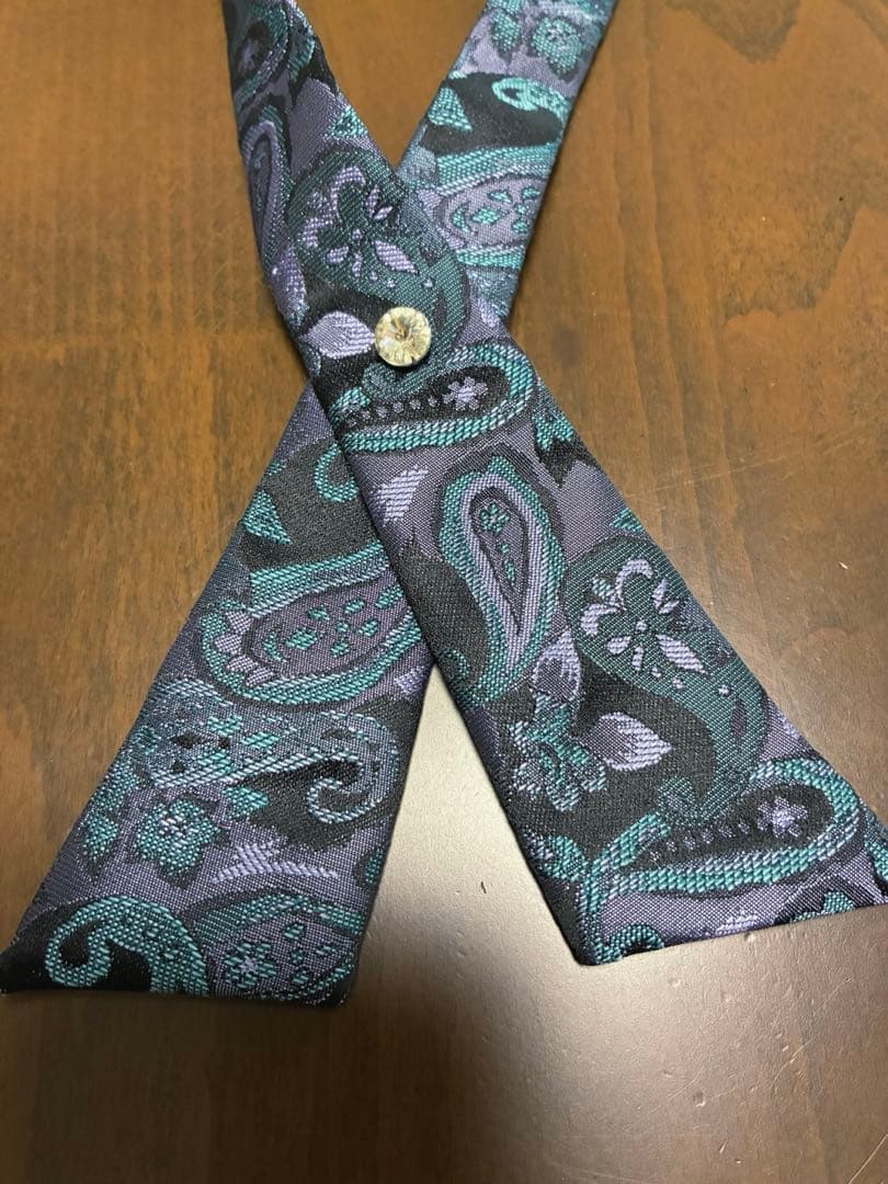 DE PARISINI Classic Tailoring Paisley Bow Tie with Tie Pin