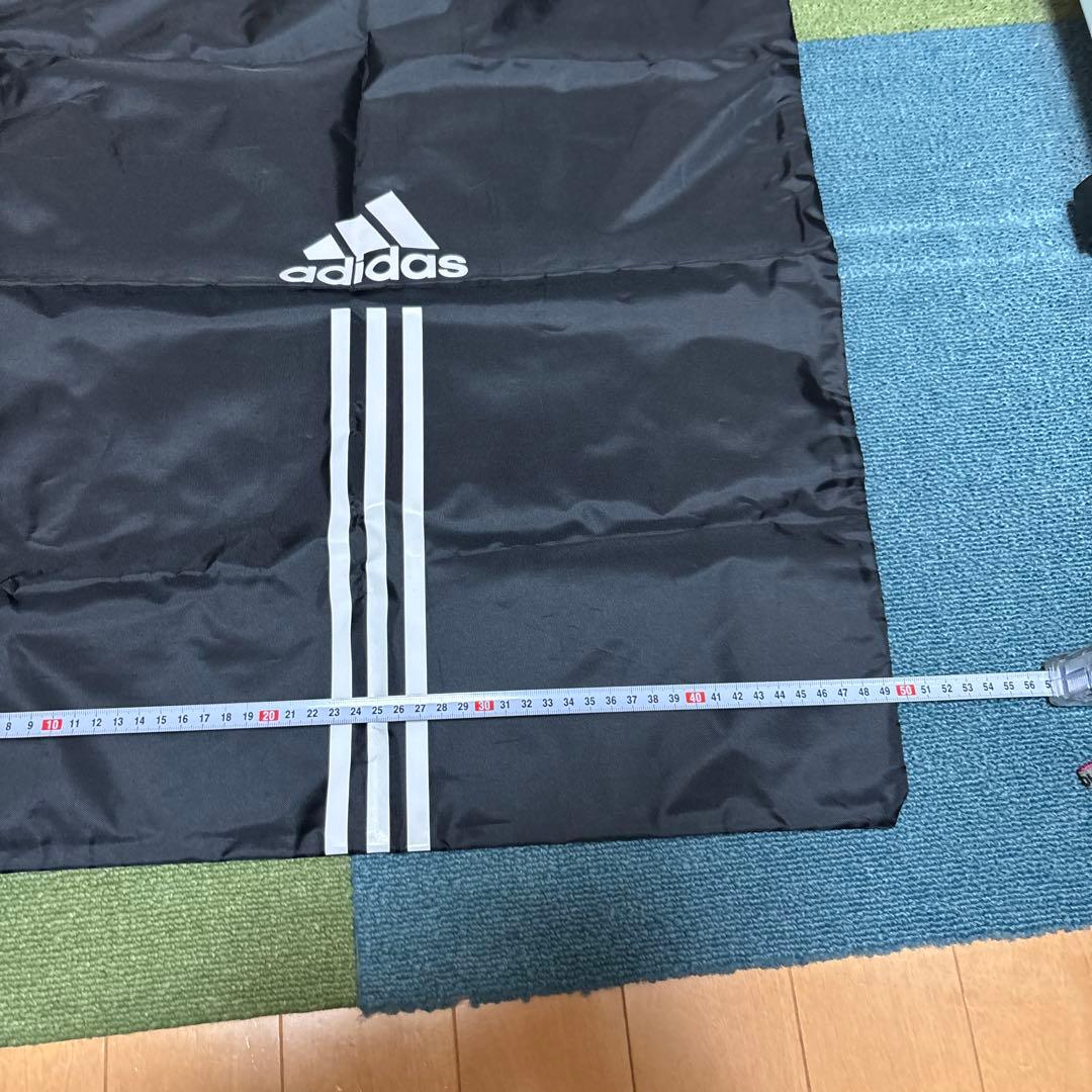 black adidas