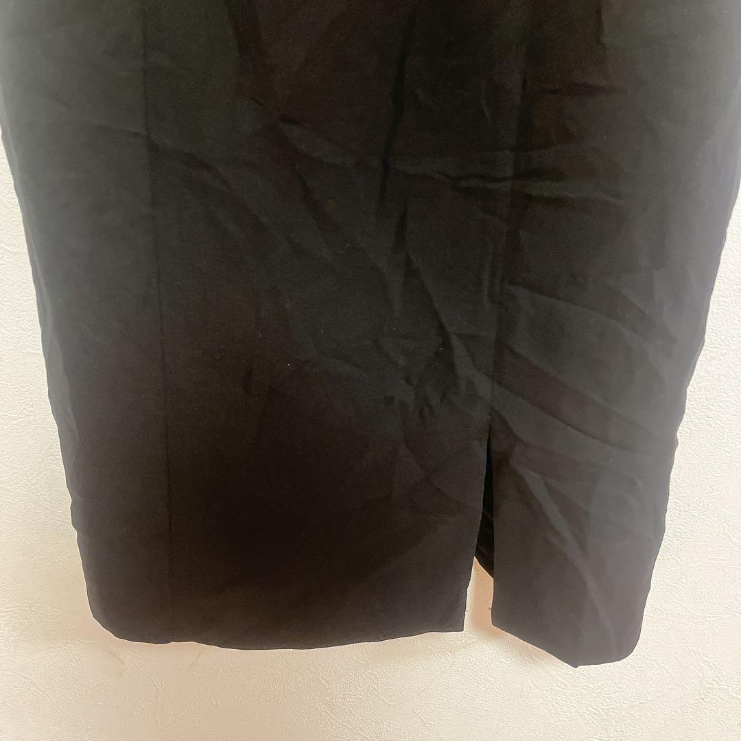 simple black