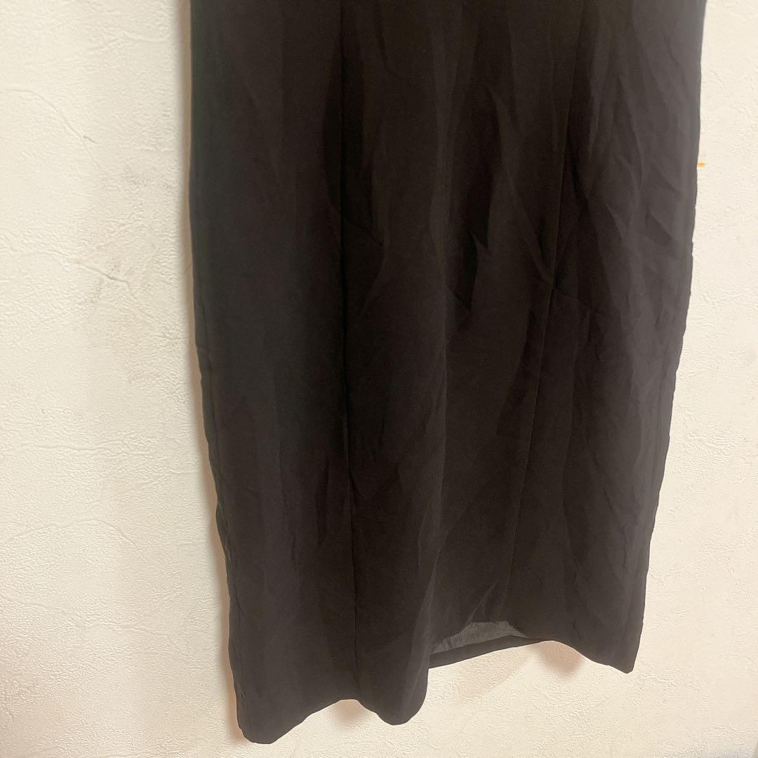 simple black
