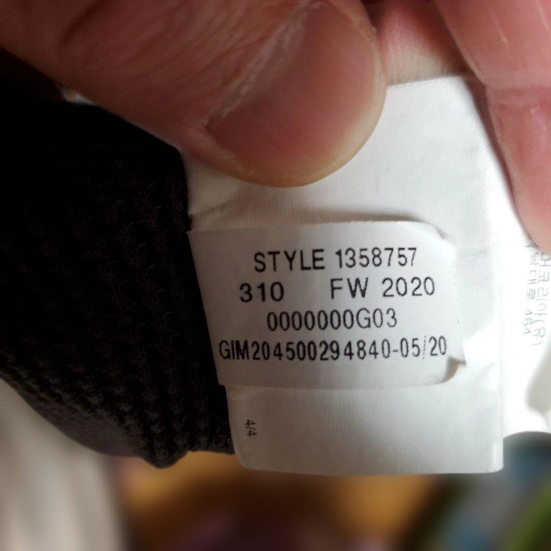 UNDER ARMOUR

 / 

Size : M <div class=gnlqyh