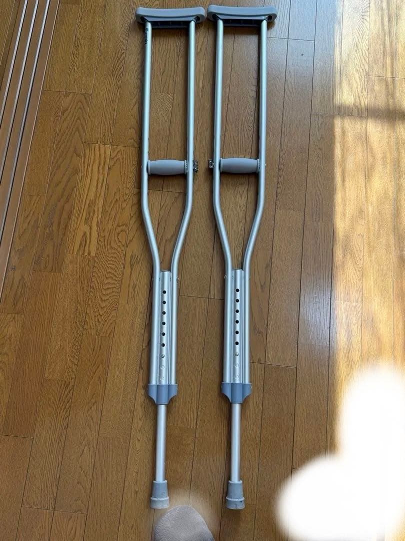 Adjustable silver crutches