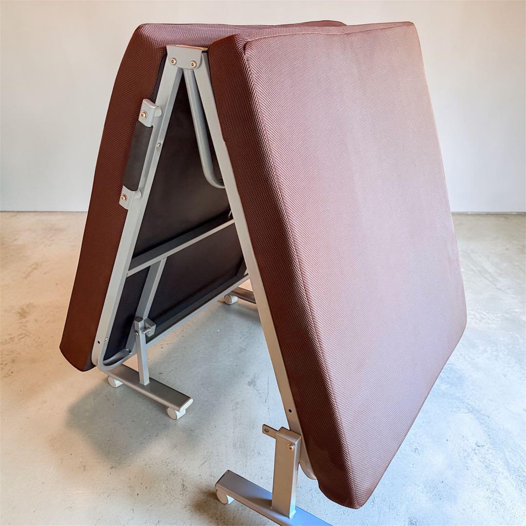 folding bed