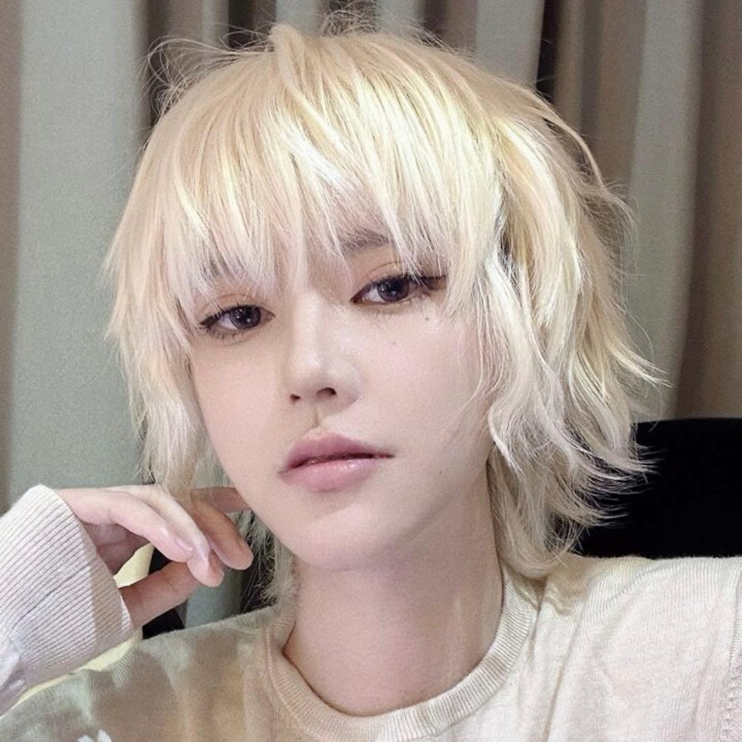 White Gold Short Wig