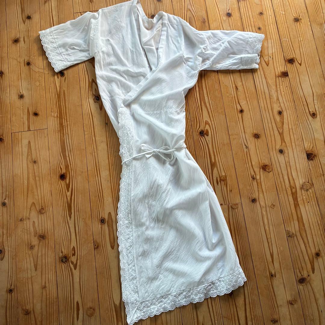 Hadajuban (under-kimono slip)