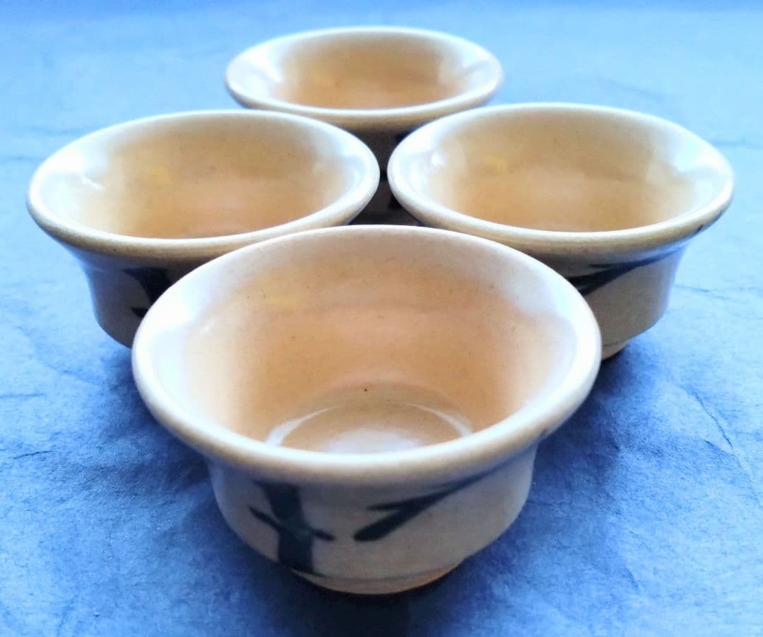Assorted Ochoko (sake cups) - 7 pieces, Miyajima-yaki and others