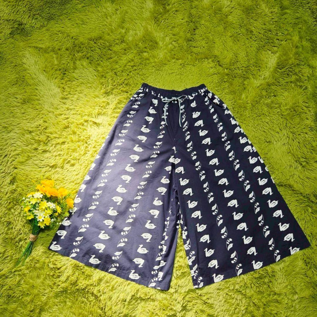 Poudoudou Swan Pattern Navy Gaucho Pants M All-Over Print