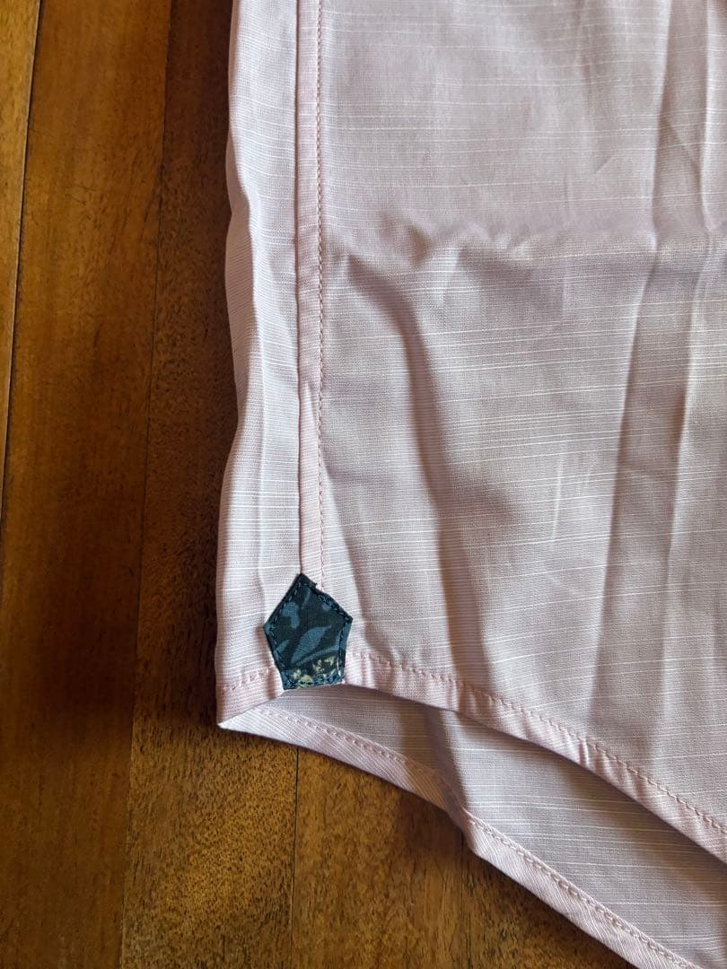 Paul Smith COLLECTION

 / 

Size : M <div class=gnlqyh