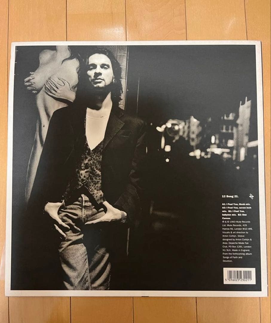 depeche mode<br>set