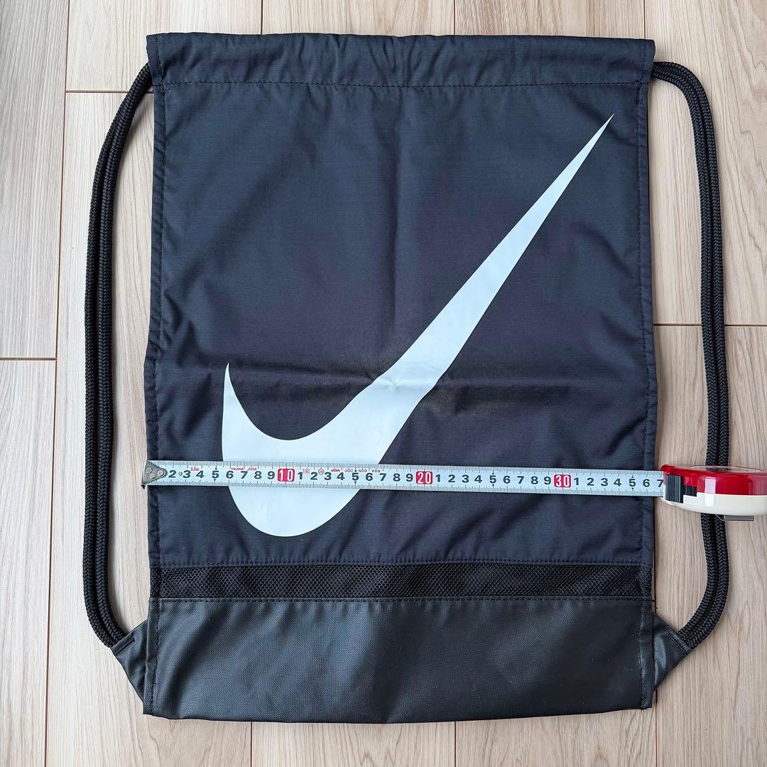 black backpack